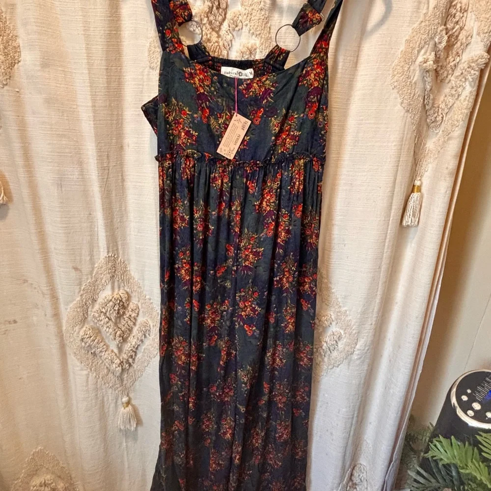 Natural Life Gabi Jumpsuit - Navy Red Feathers - Picture 4 of 6